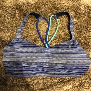 Lululemon Free to Be Bra Sz 6